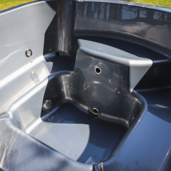 Hot Tub aus Acryl mit integriertem Holzofen konfigurierbar 200x200 (Basic) – Bild 7